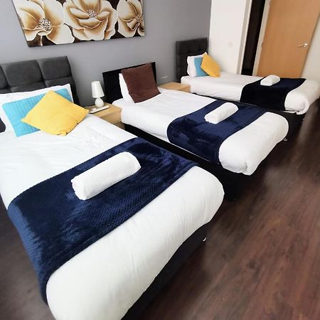 J Quarter - Sleeps 5 Long Term & Families Comfortably, 4 Beds, 2 Bathrooms Birmingham Eksteriør bilde